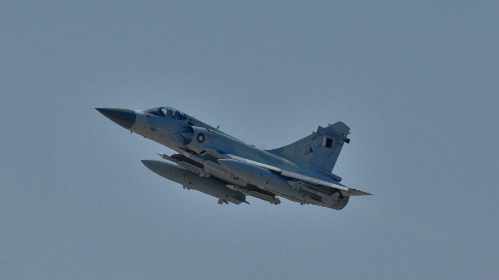 大型悬崖落水跳水赛，惊险刺激挑战极限，悬崖上跳水会死吗