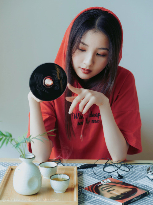 特色极限飞盘赛，舞动天空的速度与技巧，飞盘舞蹈