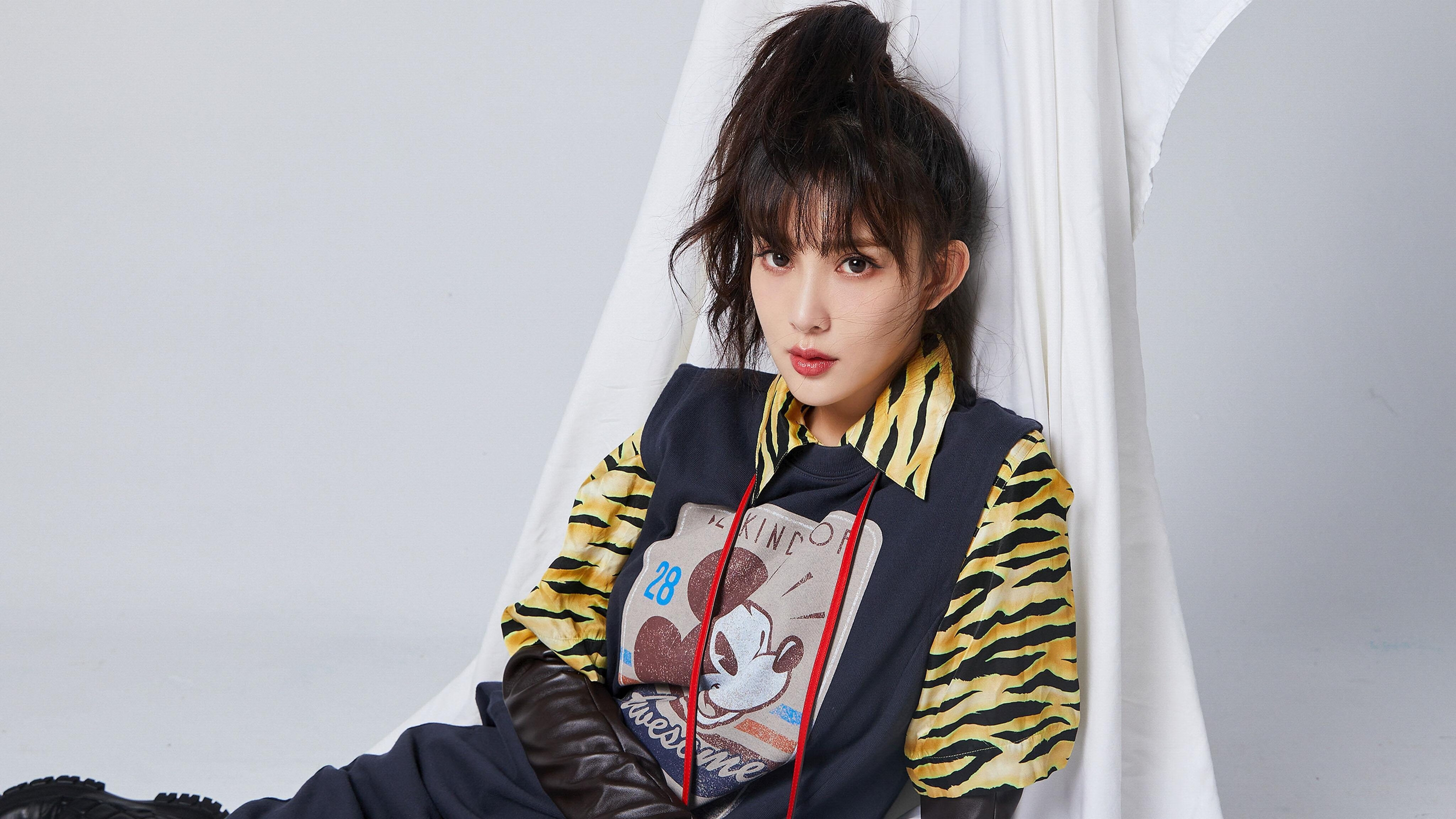 中国男篮内部对抗赛激烈 教练组现场指导，中国男篮教教