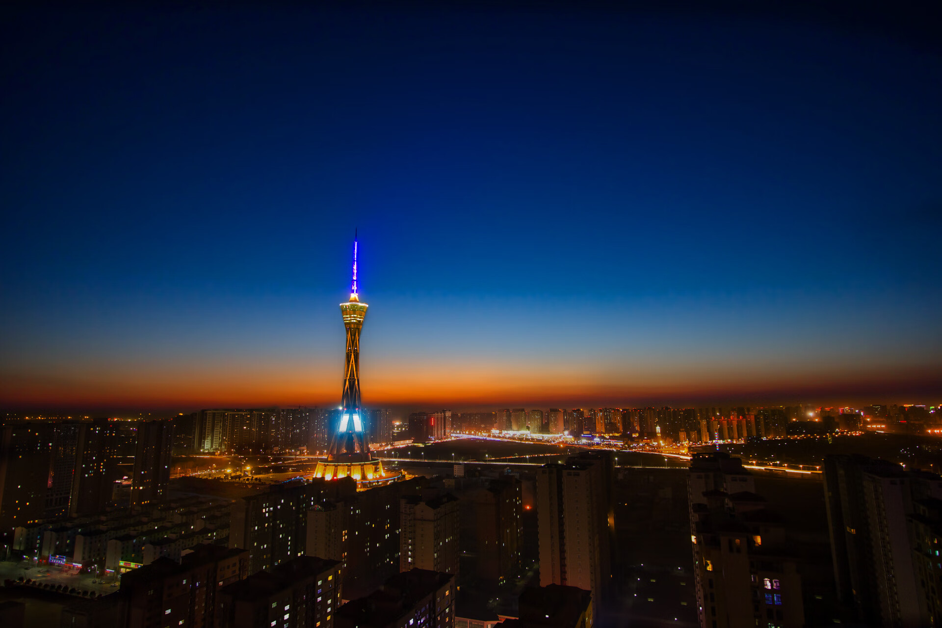 国际乒联混合团体世界杯：中国香港队如何克服困难取得优异成绩