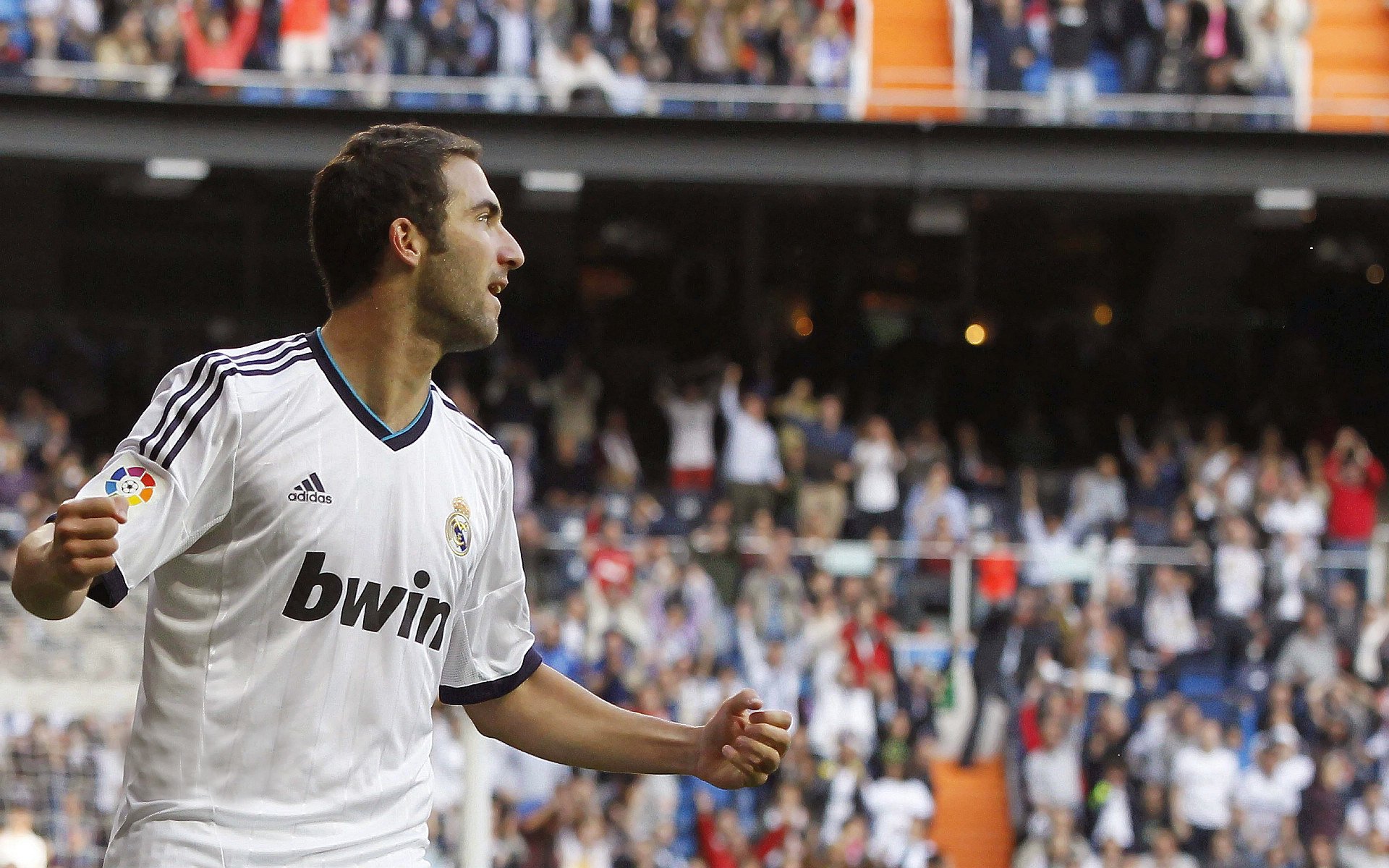 如何看待中国队在中超联赛中的战平，中超比赛争议